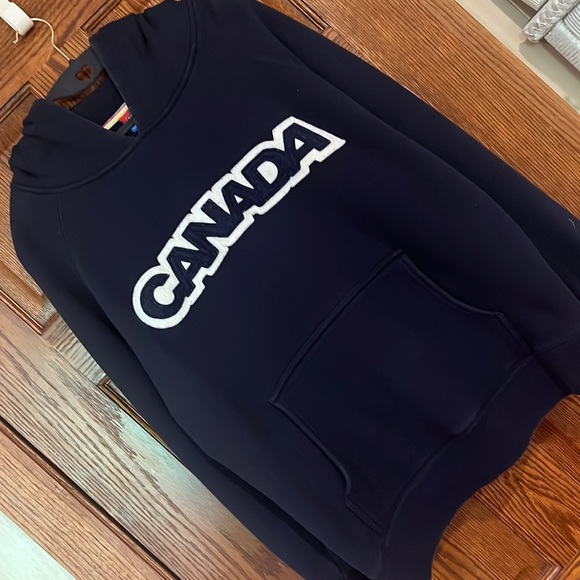🇨🇦Canada Sweatshirt by HBC - Picture 3 of 8